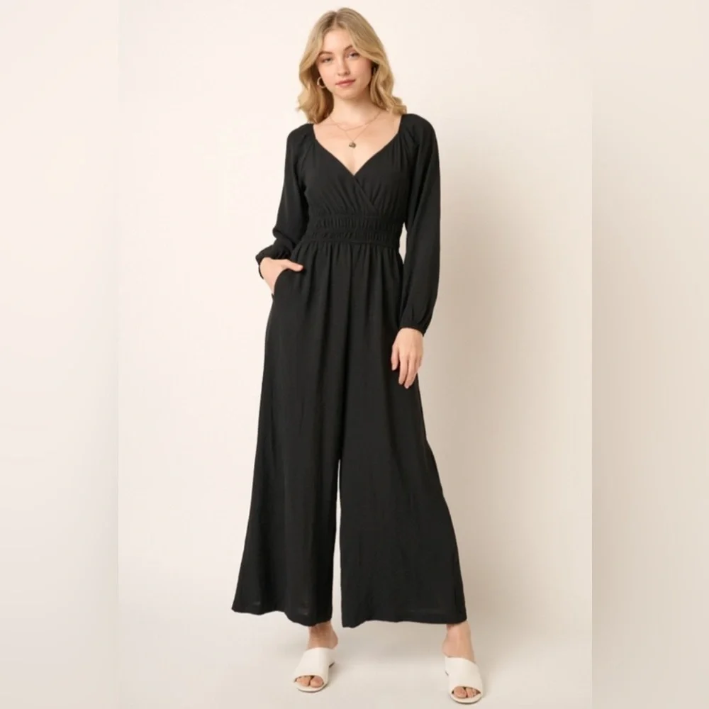 Mittoshop Classic Black Jumpsuit with Pockets